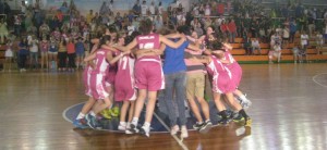 Las jugadoras conqueristas celebran su pase a la final.