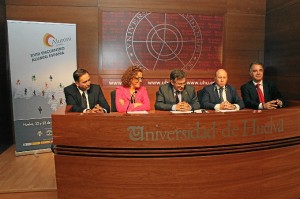 El encuentro ha sido presentado en la Universidad de Huelva. / Foto: Moisés Núñez. 