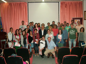 Alumnos del taller del método Mindfulness de la Cátedra Cruzcampo en la Universidad de Huelva.