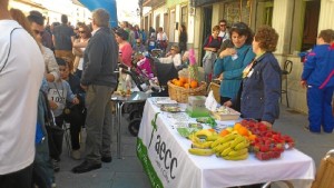 Mesa informativa de estilo de vida saludable en la I Carrera Popular de San Bartolomé de la Torre.