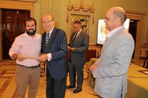 Premio al emprendimiento. 