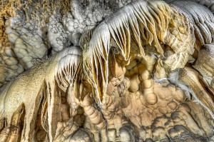 Sala de los Garbanzos de la Gruta de las Maravillas. 