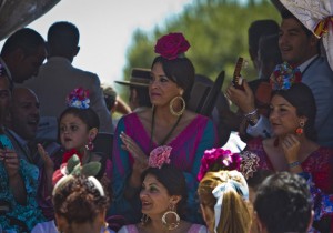 La presentación de hermandades comenzaba al mediodía de este sábado. / Foto: J. Norte.