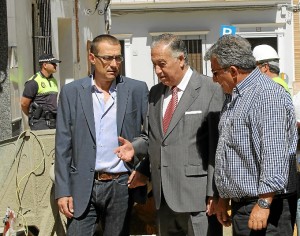 El Subdelegado del Gobierno visita las obras del PROFEA en Bollullos del Condado.