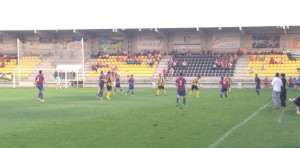 El San Roque se sobrepuso al gol inicial del Alzira. / Foto: M. B.