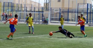 Imagen de un partido del torneo 'Isla Cristina Cup14'.