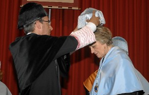 Victoria Camps, Honoris Causa. 