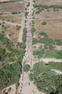 Imagen aérea de la llegada de las hermandades. 