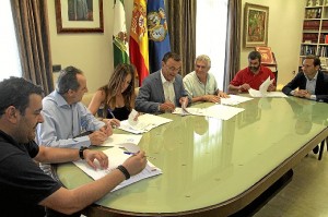 Firma convenio pfea ayuntamientos