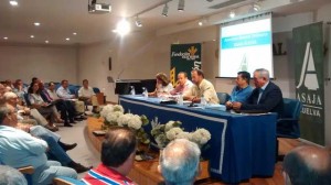 Alta participación en la asamblea.