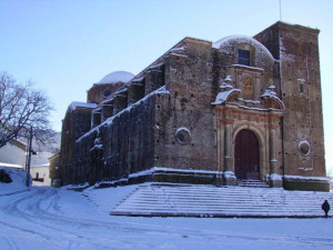 iglesia-inacabada-nieve