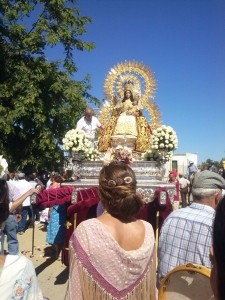 La Virgen de los Clarines preside la Romería de Beas.