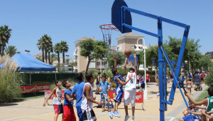 Islantilla alberga una interesante prueba de baloncesto.