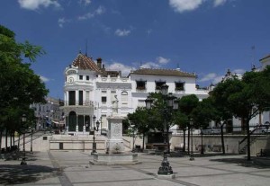 Fachada del Casino de Aracena.