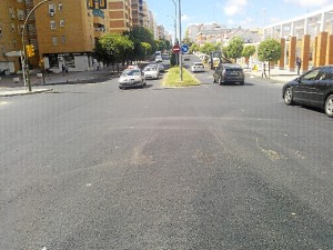 Imágenes del asfaltado de la avenida Fuerzas Armadas.