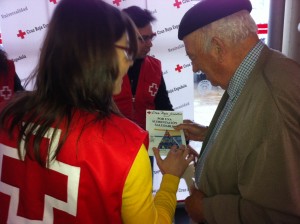 Los voluntarios informarán a los mayores y habrá tomas de tensión. 