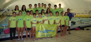 Componentes del Club Natación Colombino, que ha comenzado la pretemporada.