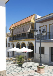 Fachada del Casino de Palos de la Frontera. / Imagen: Fotoespacios