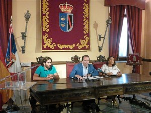 El alcalde de Almonte presentó la agenda de actividades.