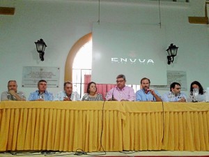 Asamble de presentación de Enuva.