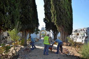 Obras en el cementerio de Palos de la Frontera.