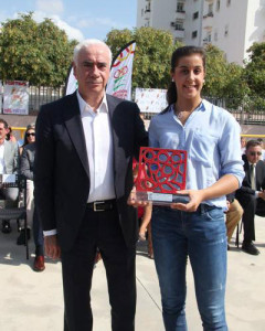 Carolina junto al consejero de Educación, Cultura y Deporte y presidente de la Fundación Andalucía Olímpica, Luciano Alonso. / Foto: @AndaluciaEduca.