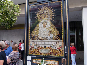 Azulejo inaugurado en las vísperas de la procesión