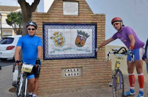 Los dos ciclistas, antes de su salida.