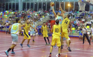 El CB Palos se llevó con justicia el Trofeo Diputación de baloncesto. / Foto: @fabhuelva.