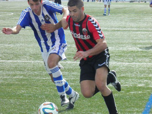 Gran triunfo del Recre B en su visita al Cabecense. / Foto: www.cdcabecense.es.