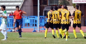 Los jugadores del San Roque quieren dar una alegría a sus aficionados.