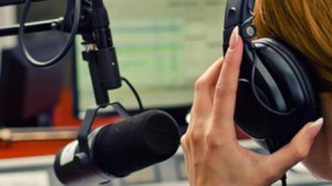 La magia de la radio sigue intacta casi un siglo después.