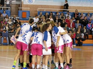 El CB Conquero, en esta ocasión, nada pudo hacer ante el mejor equipo de la Liga Femenina.