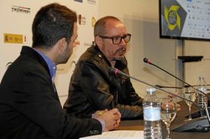 El director de ‘Ruido Rosa’, Roberto Flores, en la presentación de su largometraje. /Foto: Jesica Berrio.