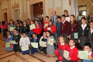 Pleno infantil celebrado en Huelva.