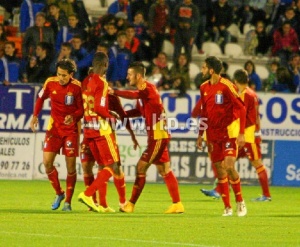 Los jugadores del Recre celebran el tanto del empate. / Foto: www.lfp.es.