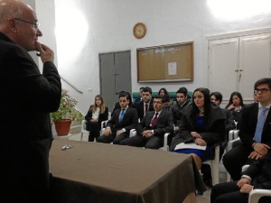 Encuentro con los jóvenes.