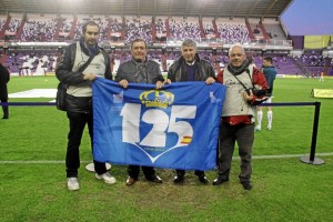 Entrega al Valladolid de la bandera del 125 aniversario del Recre. / Foto: David Daza.