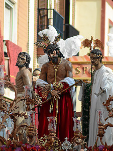 La Salud pudo al fin procesionar el Martes Santo