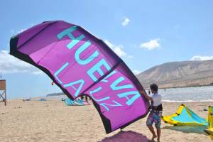 Huelva se promocionó con el kite surf.