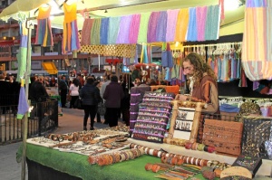 El Mercado Hebreo ya ha abierto sus puertas.