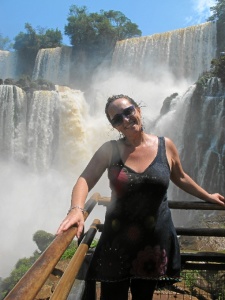 Yolanda Cabaco en las Cataratas de Iguazú.