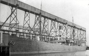 El SS "Huelva" con bandera norteamericana, botado en 1894