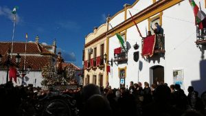 San Vicente por las calles de Lucena.