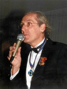 José Luis Salaverría. 