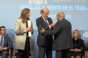 Pedro Rodríguez ha sido el encargado de entregar la Medalla.