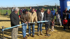 Momento del corte de la cinta en la inauguración del circuito.