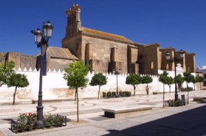 La jornada se celebra en el Monasterio de Santa Clara de Moguer.