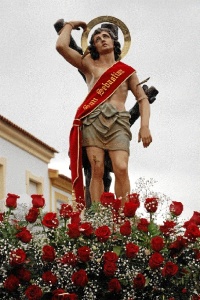 San Bartolomé de la Torre celebra las fiestas en honor a San Sebastián Mártir.