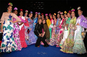 Desfile de la Casa Colón.